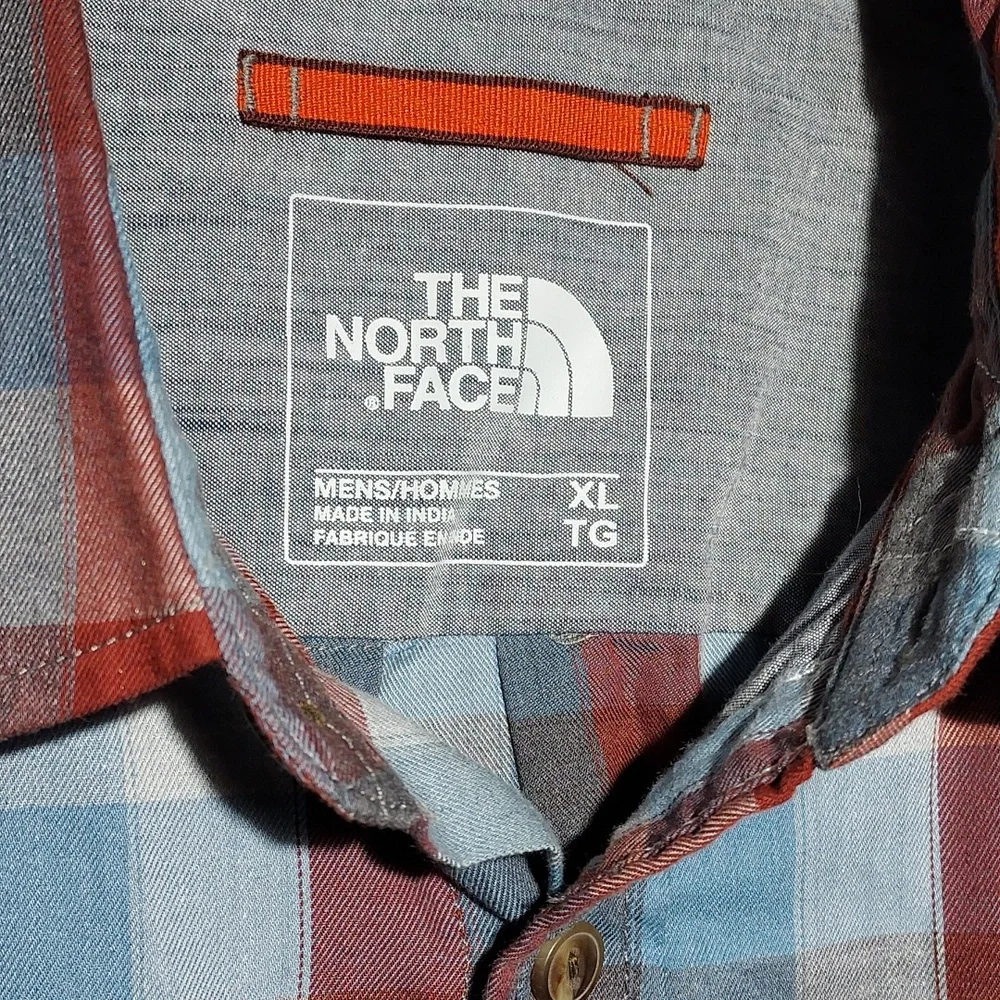 The North Face plaid long sleeve button-up‎ men's shirt size XL